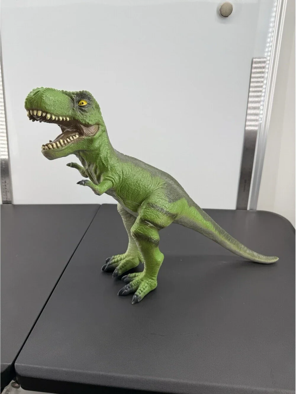 Toys R Us Tyrannosaurus Rex Dinosaur Figure Toy Green Plastic 21” Soft Rubber
